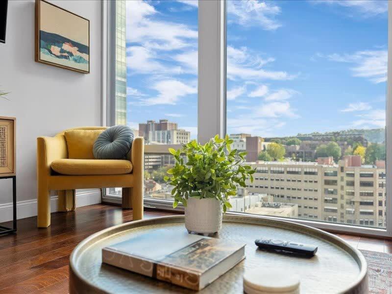 Cozysuites 1Br, Ppg Paints Arena, Pitts Pittsburgh Luaran gambar
